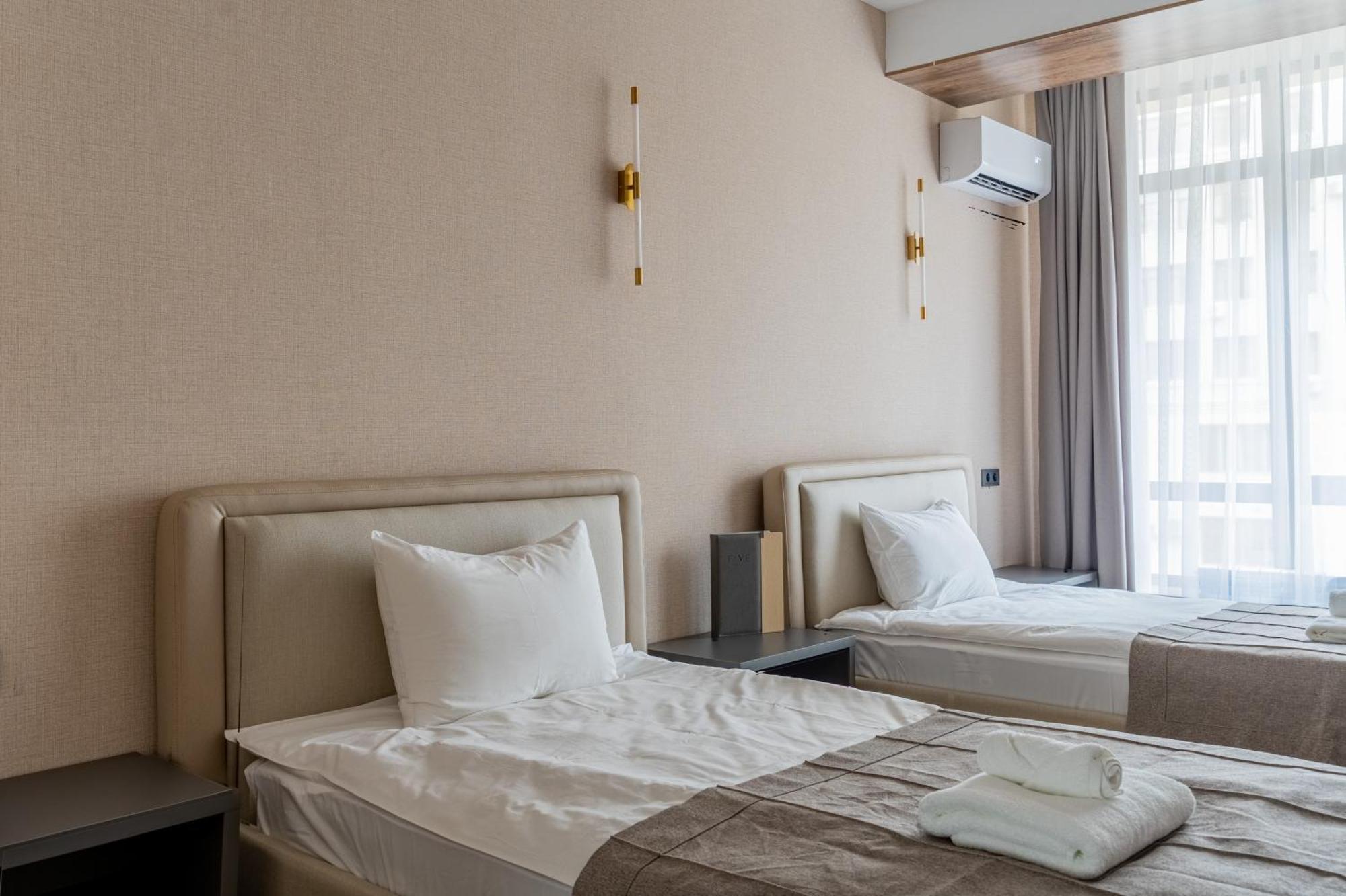 Five Hotel Bishkek Exterior photo